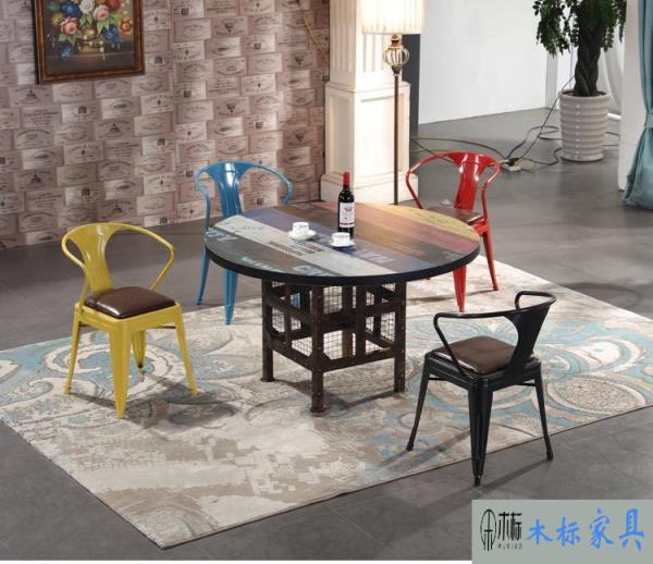 餐飲家具-餐桌在餐廳中應(yīng)用很大，如何選擇適合 