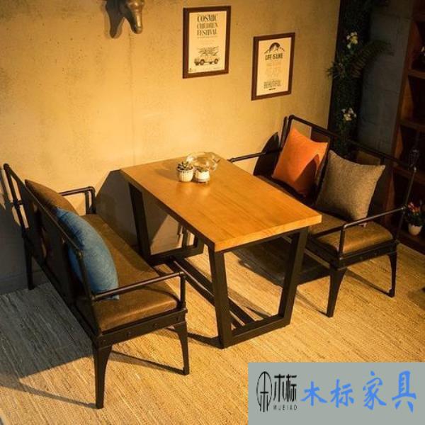 咖啡廳裝修風(fēng)格如何設(shè)計家具吸引消費(fèi)者 